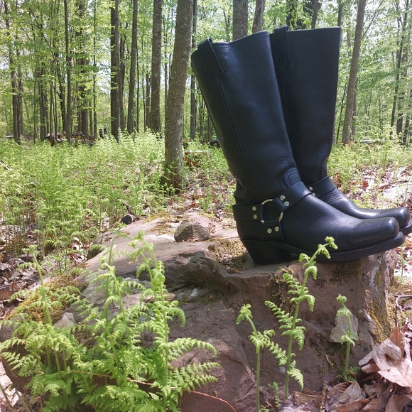 Frye Shoes - Frye Harness Black Leather Boots